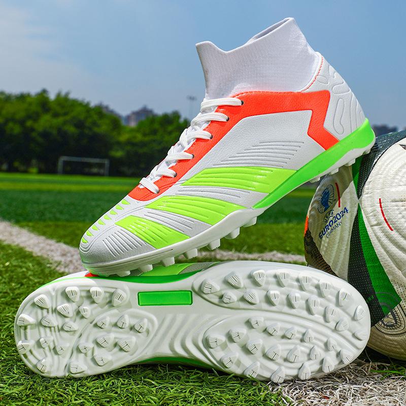 World Cup high-top football shoes boys and teenagers students women TF broken nails AG long nails competition training shoes 36
World Cup high-top football shoes boys and teenagers students women TF broken nails AG long nails competition training shoes 36