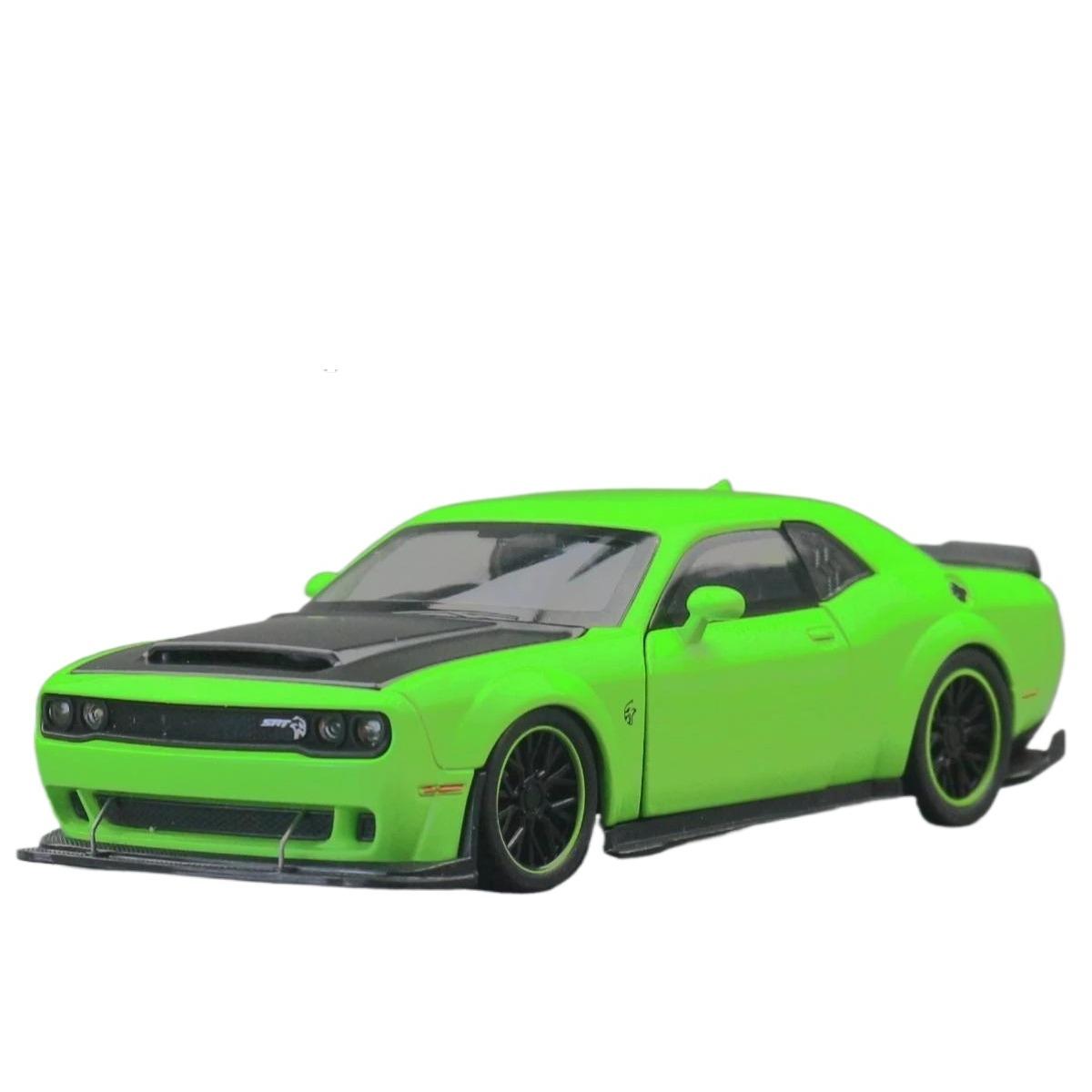 Іграшкова машинка Dodge Challenger SRT Hellcat Redeye масштабу 1/32, модель Super Sport, лита мініатюра, зі звуком та світлом, колекційний подарунок для дитини зелений
Іграшкова машинка Dodge Challenger SRT Hellcat Redeye масштабу 1/32, модель Super Sport, лита мініатюра, зі звуком та світлом, колекційний подарунок для дитини зелений