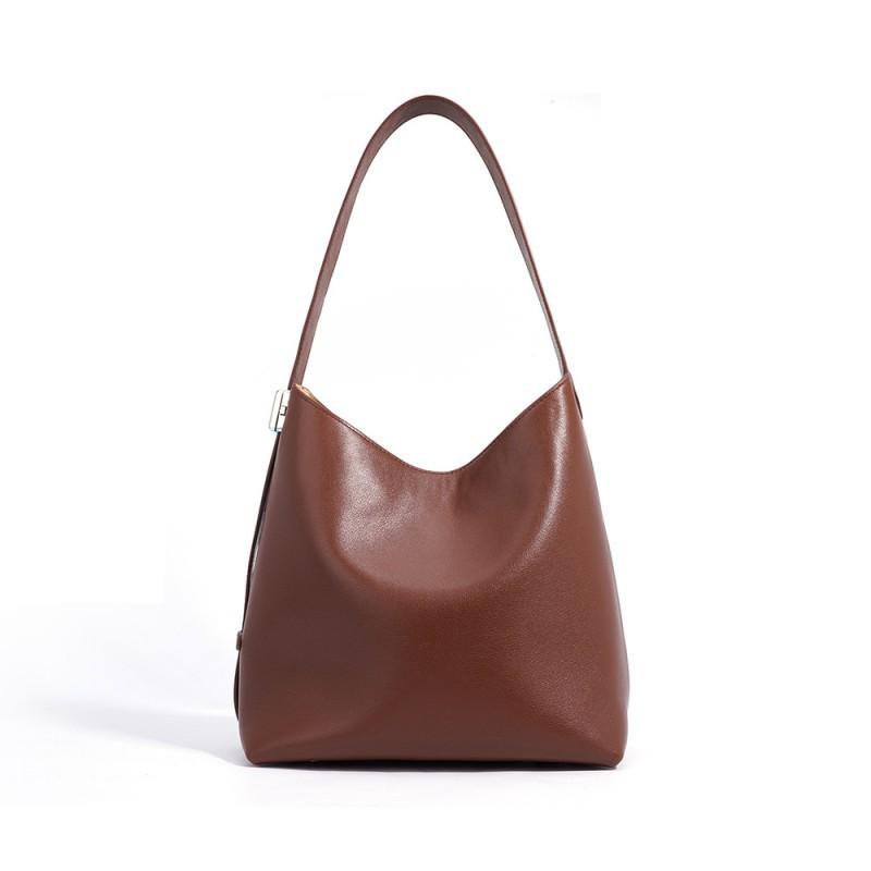 High-end Retro Simple Commuting Bag Women s Genuine Leather Armpit Shoulder Crossbody 26x17x27cm сідло коричневий колір
High-end Retro Simple Commuting Bag Women s Genuine Leather Armpit Shoulder Crossbody 26x17x27cm сідло коричневий колір