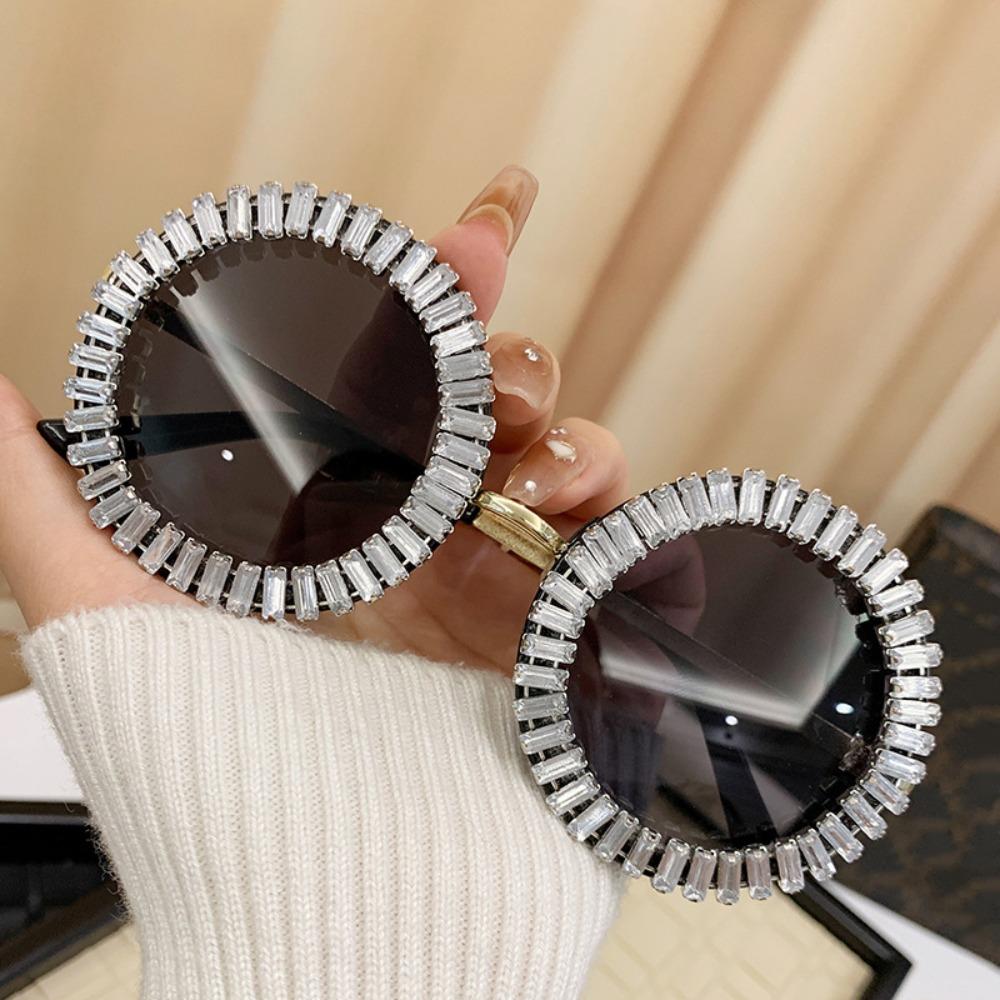 Fashion Retro Frame Eyewear Steampunk Beach Party Sun Glasses Women Spectacles Daily Wear Silver Black
Fashion Retro Frame Eyewear Steampunk Beach Party Sun Glasses Women Spectacles Daily Wear Silver Black