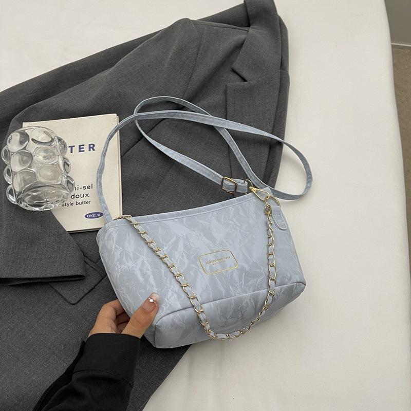 Korean version of casual messenger bag bucket bag foreign fashion personalized shoulder bag 2025 new beautiful niche women s bag tide синий
Korean version of casual messenger bag bucket bag foreign fashion personalized shoulder bag 2025 new beautiful niche women s bag tide синий