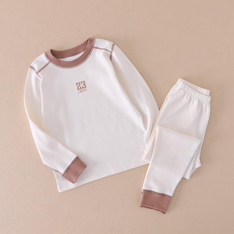 Детский утолщенный комплект нижнего белья из шу-велюра и лайкры для учеников начальной и средней школы 120
Детский утолщенный комплект нижнего белья из шу-велюра и лайкры для учеников начальной и средней школы 120