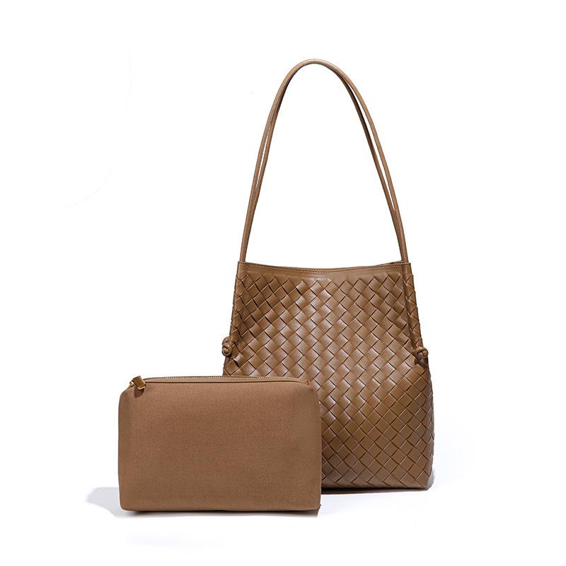 Ретро-тренд, вместительная женская сумка на одно плечо под мышкой, модная сумка ручной работы, повседневная сумка-тоут для матери и ребенка
Ретро-тренд, вместительная женская сумка на одно плечо под мышкой, модная сумка ручной работы, повседневная сумка-тоут для матери и ребенка