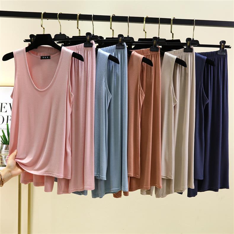 Women s Plus Size Modal U-Neck Tank Top & Pajama Set - Summer Loose Fit, Wear Indoors or Outdoors Medium
Women s Plus Size Modal U-Neck Tank Top & Pajama Set - Summer Loose Fit, Wear Indoors or Outdoors Medium