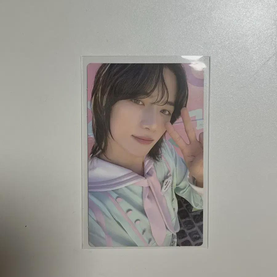 Beomgyu Poca) Tomorrow X Together 2022 Season s Greetings Season s Greetings Full Box
Beomgyu Poca) Tomorrow X Together 2022 Season s Greetings Season s Greetings Full Box