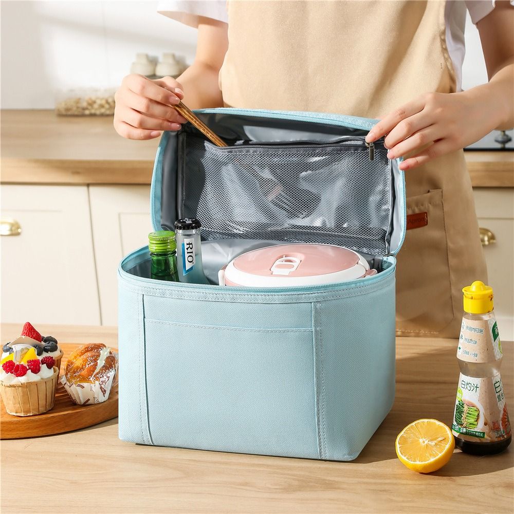 Waterproof Picnic Bag With Adjustable Shoulder Strap Food Tote Bag Food Delivery S синій
Waterproof Picnic Bag With Adjustable Shoulder Strap Food Tote Bag Food Delivery S синій
