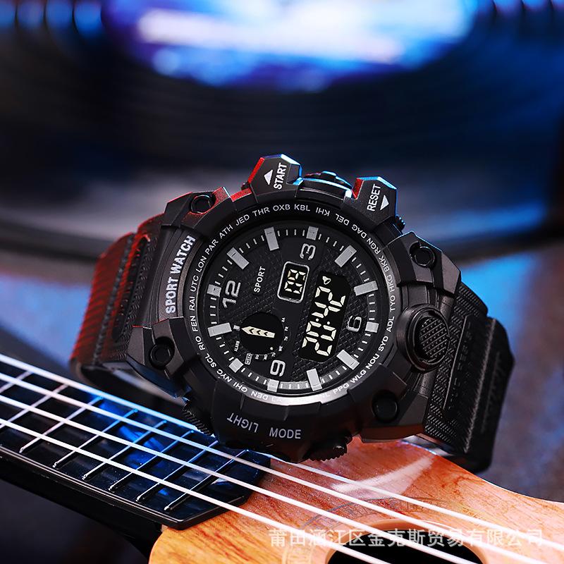 Multifunctional outdoor men s electronic watch, male and female students running sports watch
Multifunctional outdoor men s electronic watch, male and female students running sports watch