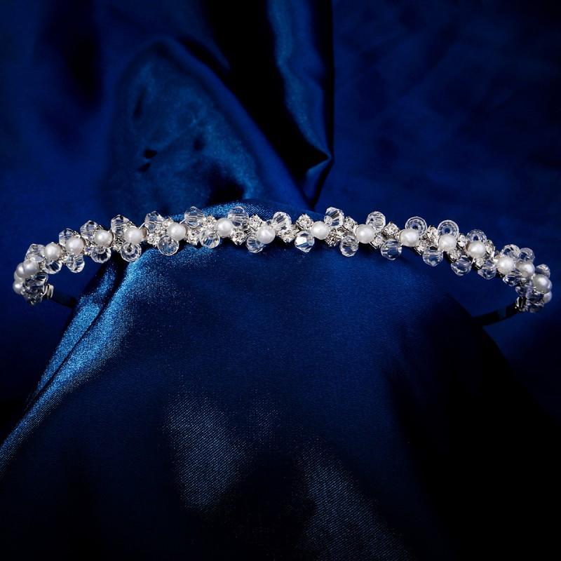 Korean Sweet Elegant Pearl Hairband Women s Handmade Beaded Crystal All-matching Daily Girl Headband
Korean Sweet Elegant Pearl Hairband Women s Handmade Beaded Crystal All-matching Daily Girl Headband