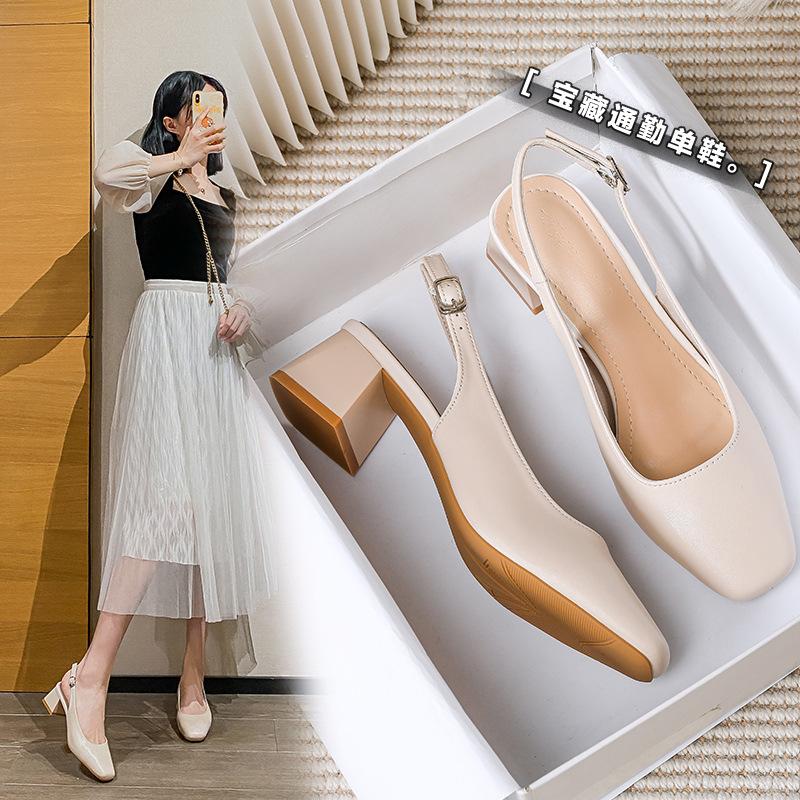 French bag head sandals women s summer new medium thick heel leather high heels shallow mouth large size women s shoes 41-43 32 абрикосовый
French bag head sandals women s summer new medium thick heel leather high heels shallow mouth large size women s shoes 41-43 32 абрикосовый