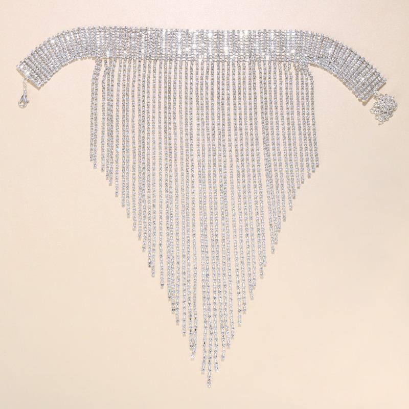 Sparkling Tassel Mask Ethnic Style Masquerade Ball Crystal Mask silver
Sparkling Tassel Mask Ethnic Style Masquerade Ball Crystal Mask silver