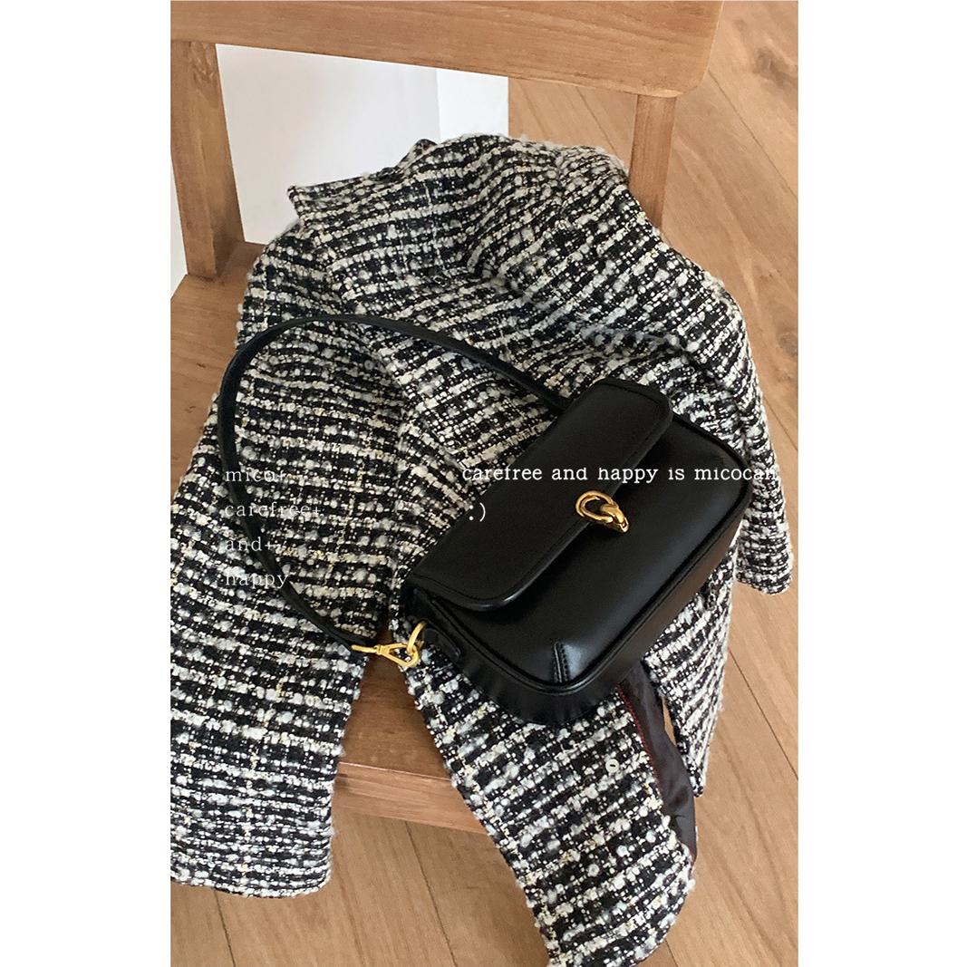 Маленькі жіночі сумки через плече в сідлі Модні дизайнерські сумки на плече 2024 року для пахв Жіночі сумочки та гаманці з штучної шкіри чорний
Маленькі жіночі сумки через плече в сідлі Модні дизайнерські сумки на плече 2024 року для пахв Жіночі сумочки та гаманці з штучної шкіри чорний