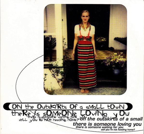CD VARIOUS - On The Outskirts Of A Small Town WECD101 A West Side Fab 1995 Japan Rock Used
CD VARIOUS - On The Outskirts Of A Small Town WECD101 A West Side Fab 1995 Japan Rock Used
