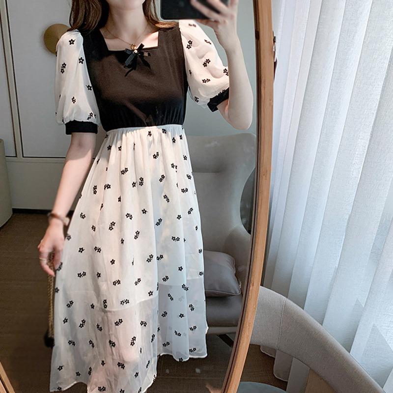 Винтажное цветочное лоскутное шифоновое приталенное платье для леди, летнее, с квадратным вырезом, рукавами-буфами, А-силуэта
Винтажное цветочное лоскутное шифоновое приталенное платье для леди, летнее, с квадратным вырезом, рукавами-буфами, А-силуэта