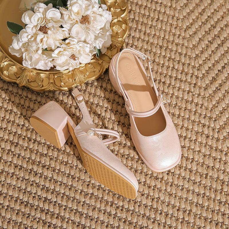 Leather flat for Huizhou women s shoes heels cool slippers wear thick heels summer new bag head empty sandals 40 рожевий
Leather flat for Huizhou women s shoes heels cool slippers wear thick heels summer new bag head empty sandals 40 рожевий