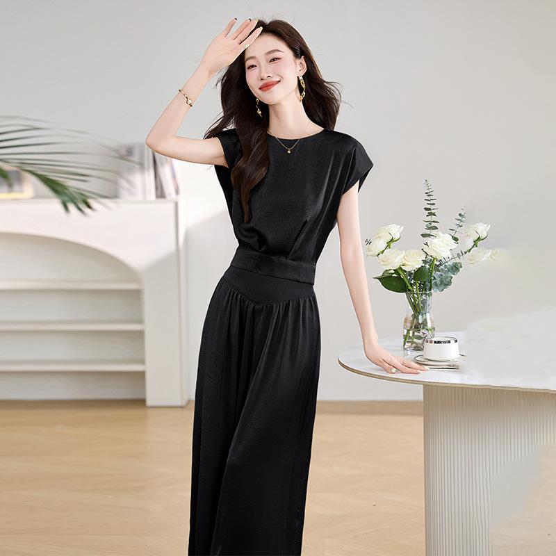 Модный костюм женский летний новый дизайн чувство кэжуал темперамент без рукавов высокая талия широкие брюки комплект из двух предметов трендовый XXL чёрный
Модный костюм женский летний новый дизайн чувство кэжуал темперамент без рукавов высокая талия широкие брюки комплект из двух предметов трендовый XXL чёрный