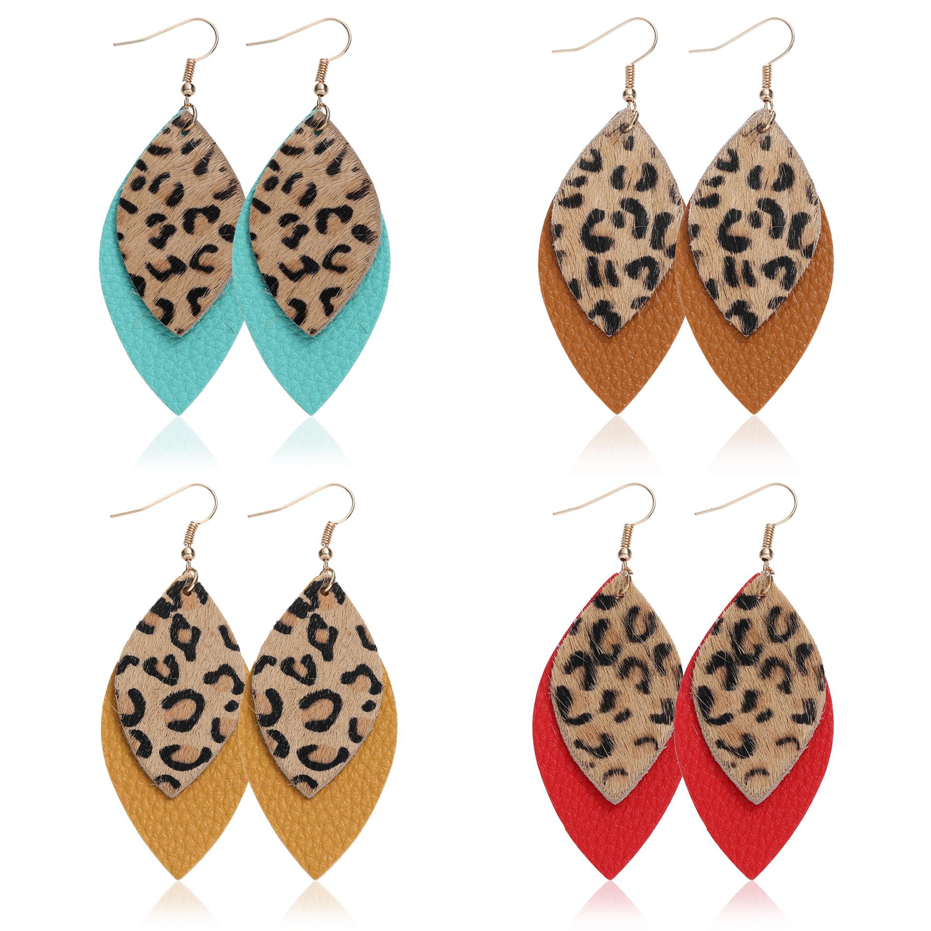 Handmade European & American Genuine Leather Double-Layer Leopard Print Teardrop Earrings
Handmade European & American Genuine Leather Double-Layer Leopard Print Teardrop Earrings