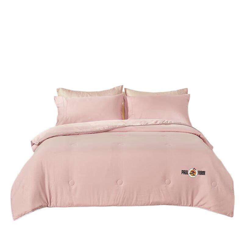 Paul Frank Soy Velvet Latex Quilt
Paul Frank Soy Velvet Latex Quilt