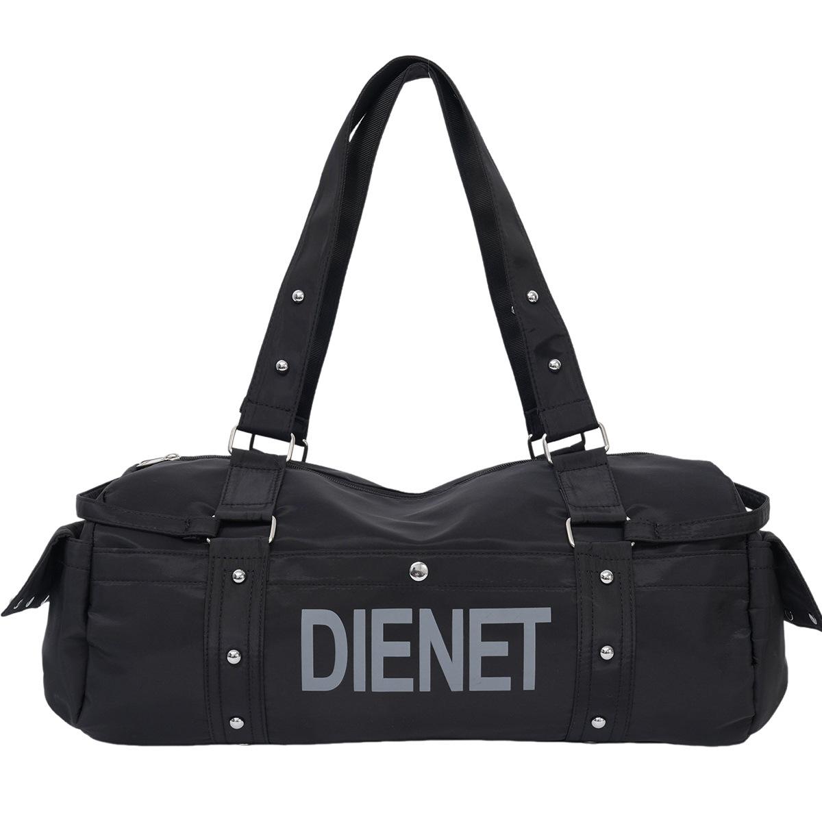 Travel bag women s large-capacity textured versatile sports fitness bag trendy fashion high-value short-trip luggage bag чорний
Travel bag women s large-capacity textured versatile sports fitness bag trendy fashion high-value short-trip luggage bag чорний