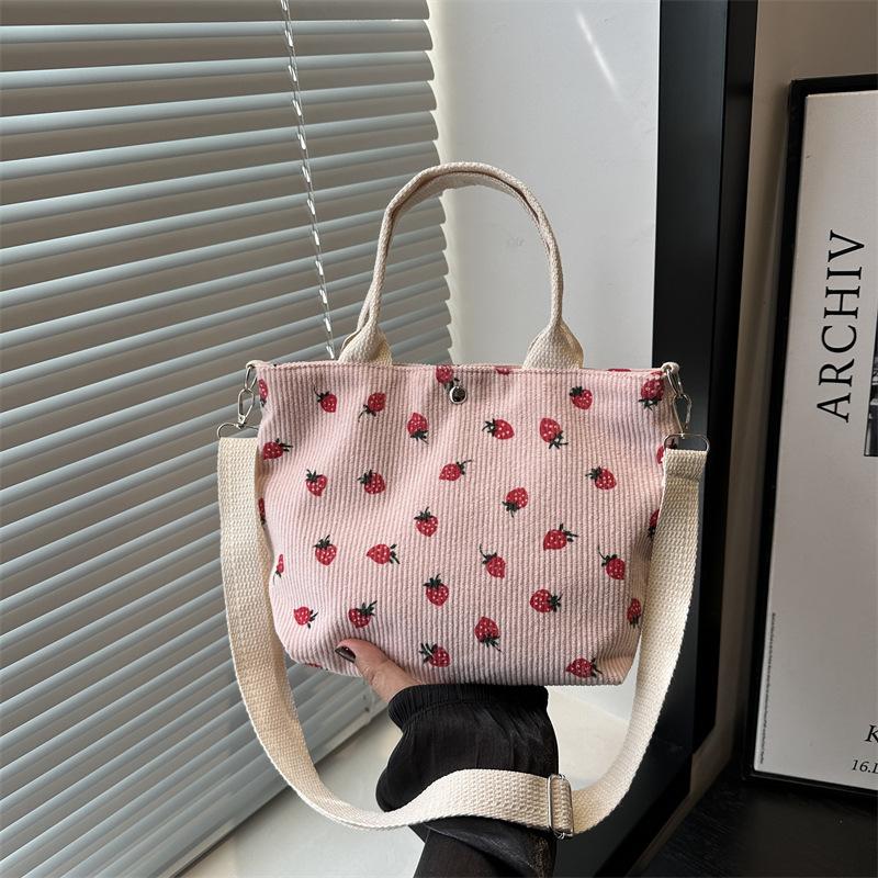 2026 New Strawberry Print Large Capacity Canvas Tote Shoulder Crossbody Top Handle Bag Women Fashi Commuter Handbag розовый
2026 New Strawberry Print Large Capacity Canvas Tote Shoulder Crossbody Top Handle Bag Women Fashi Commuter Handbag розовый