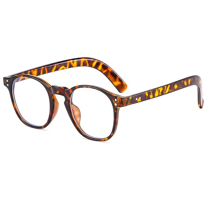 JYL TS Gradient Sunglasses Style For Street Shooting 830 A-1916
JYL TS Gradient Sunglasses Style For Street Shooting 830 A-1916