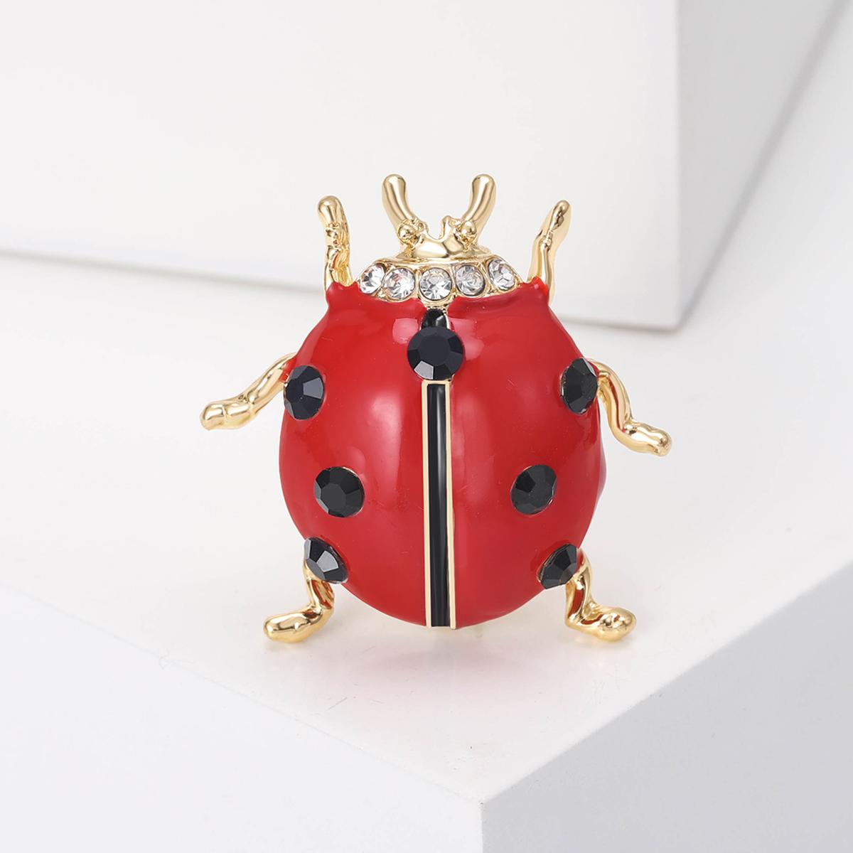 Classic Enamel Ladybug Brooches for Women Unisex Rhinestone Insect Pins Friend Event Party Gifts Jewelry Decoration Accessories
Classic Enamel Ladybug Brooches for Women Unisex Rhinestone Insect Pins Friend Event Party Gifts Jewelry Decoration Accessories