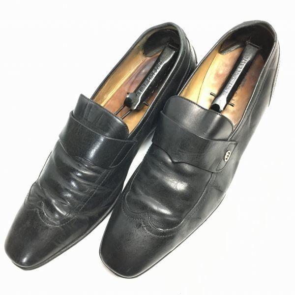 GUCCI Made in Italy Coin Loafer Slip-On Moccasin Business Shoes Black Size 42 26.527.5 Men’s
GUCCI Made in Italy Coin Loafer Slip-On Moccasin Business Shoes Black Size 42 26.527.5 Men’s