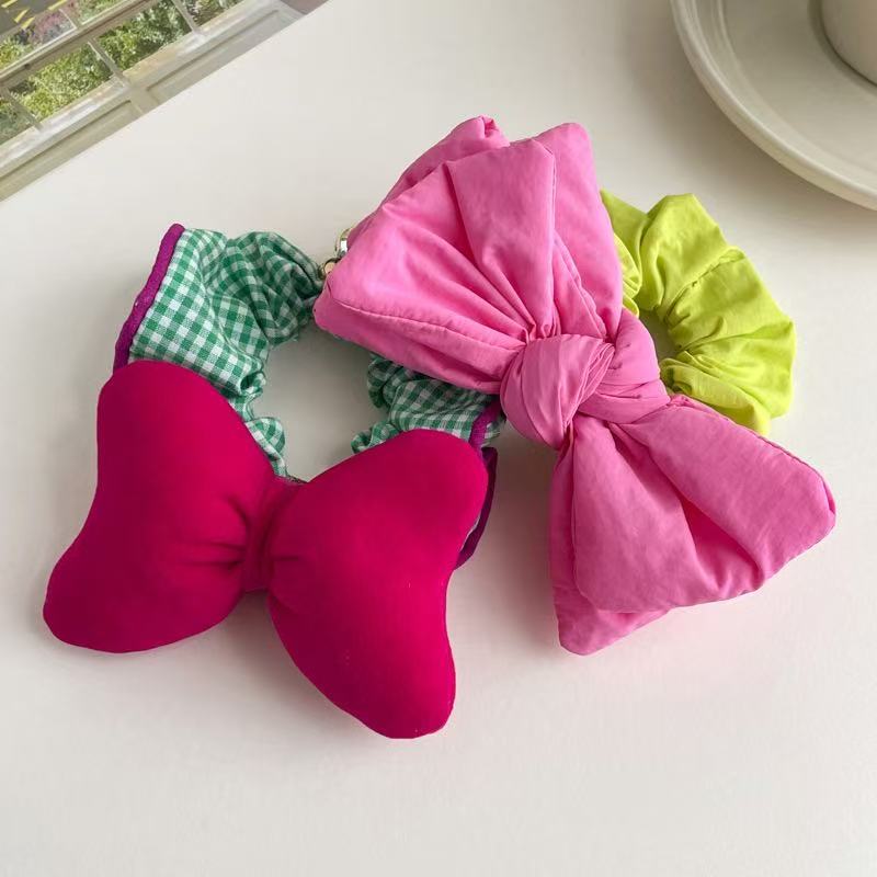 1pc sweet and cute plum color bow large intestine hair ring, Korea Dongdaemun plaid contrast hair tie American retro hair ring
1pc sweet and cute plum color bow large intestine hair ring, Korea Dongdaemun plaid contrast hair tie American retro hair ring