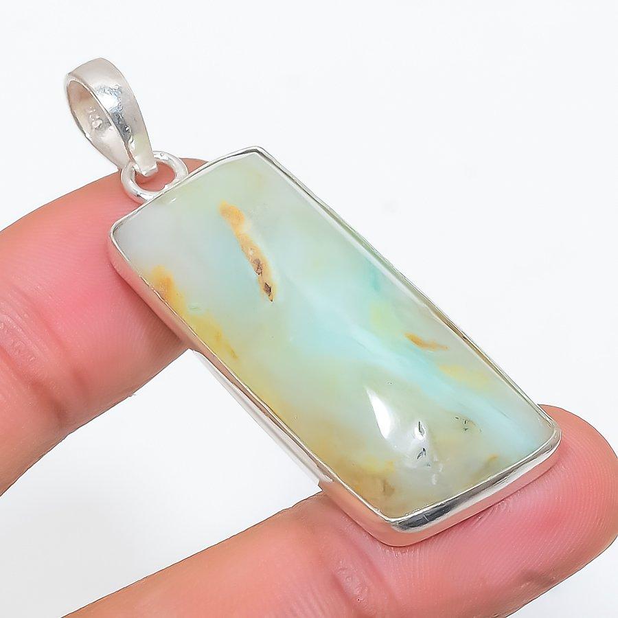 Chrysoprase Gemstone Handmade 925 Steling Silver Jewelry Pendant 2.01 SU-9629
Chrysoprase Gemstone Handmade 925 Steling Silver Jewelry Pendant 2.01 SU-9629