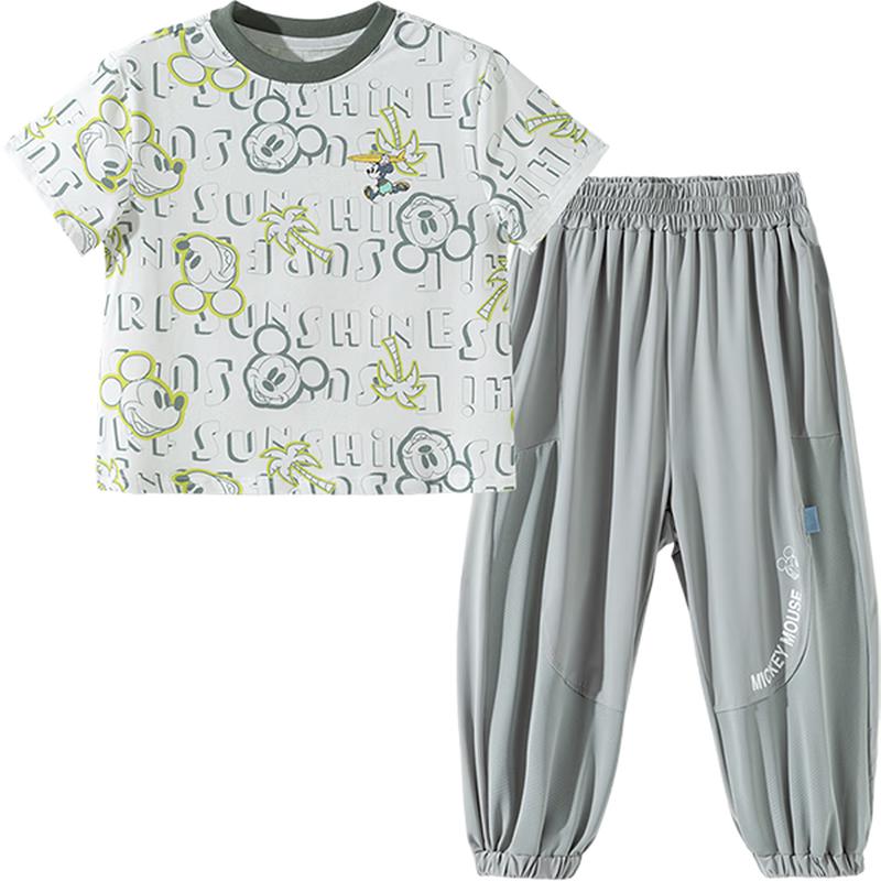 Disney Mickey Cool-Feel T-Shirt & Mosquito Pants Set 100/52
Disney Mickey Cool-Feel T-Shirt & Mosquito Pants Set 100/52