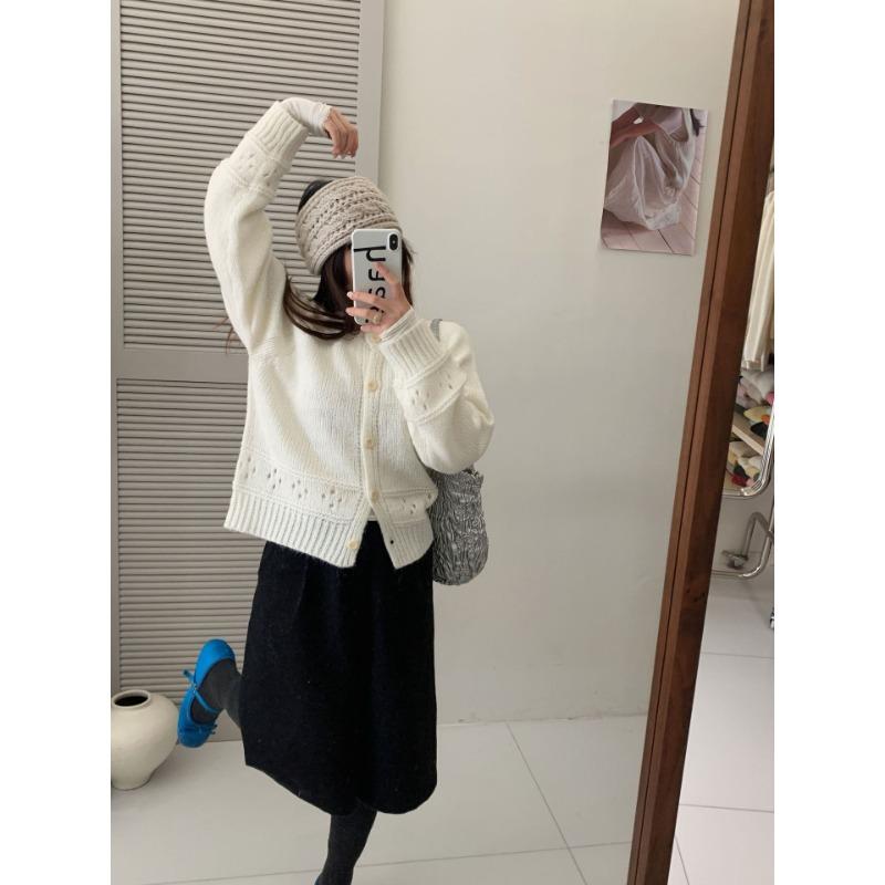 Весенне-осенний новый кардиган с ажурной вязкой и круглым вырезом, женский, милый, ленивый, ветровка, однобортный жакет, тренд One size бежевый
Весенне-осенний новый кардиган с ажурной вязкой и круглым вырезом, женский, милый, ленивый, ветровка, однобортный жакет, тренд One size бежевый