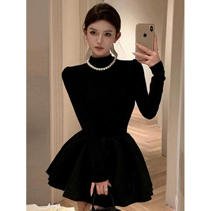French small fragrant style long-sleeved dress women s black Hepburn style daughter gold small black dress thin a word short skirt fluffy skirt S
French small fragrant style long-sleeved dress women s black Hepburn style daughter gold small black dress thin a word short skirt fluffy skirt S