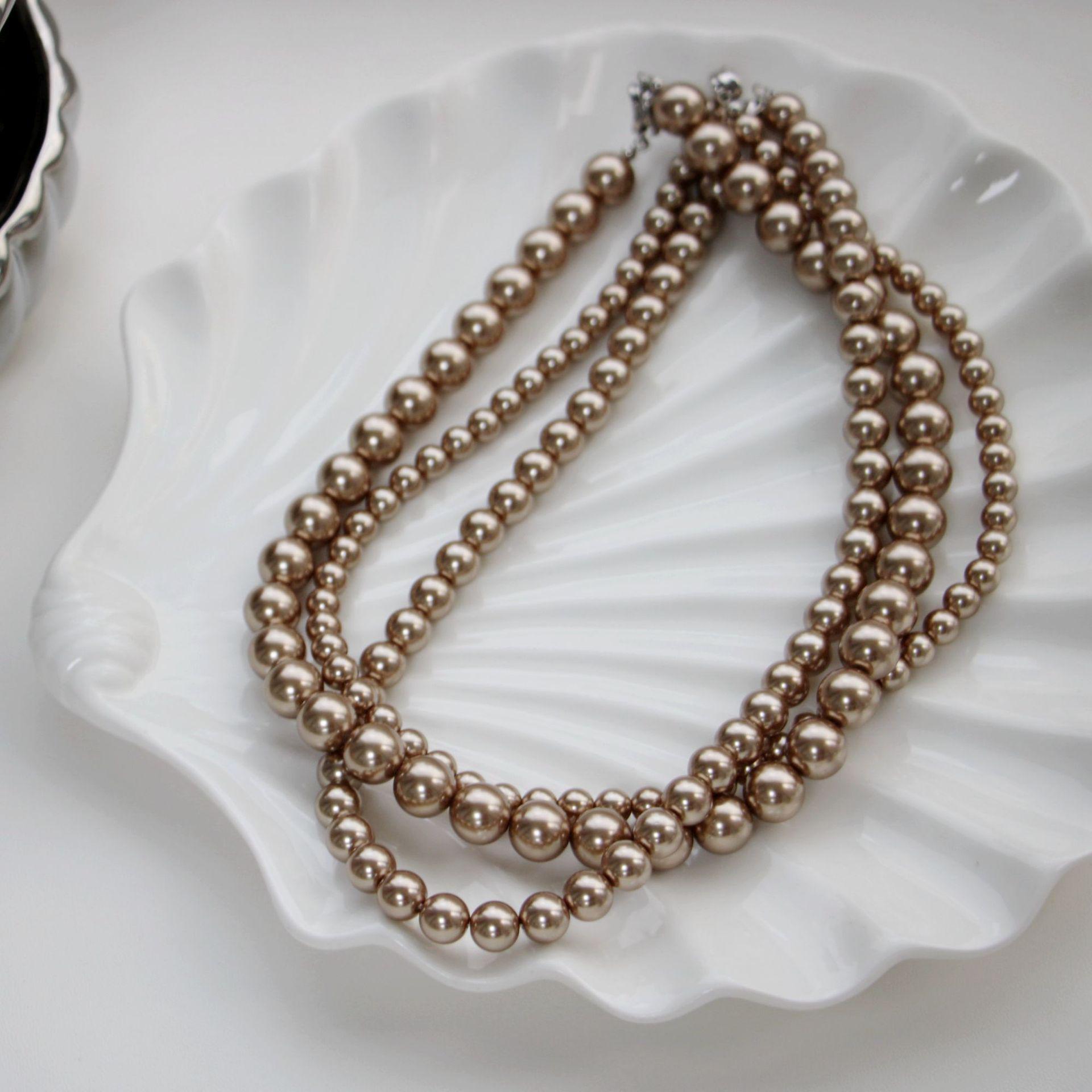 Maillard French Style Mocha Gold Pearl Necklace with Silver Ingot Clasp - Autumn/Winter 2024 Collection Pure Silver Ingot Buckle - 40cm - 8mm
Maillard French Style Mocha Gold Pearl Necklace with Silver Ingot Clasp - Autumn/Winter 2024 Collection Pure Silver Ingot Buckle - 40cm - 8mm