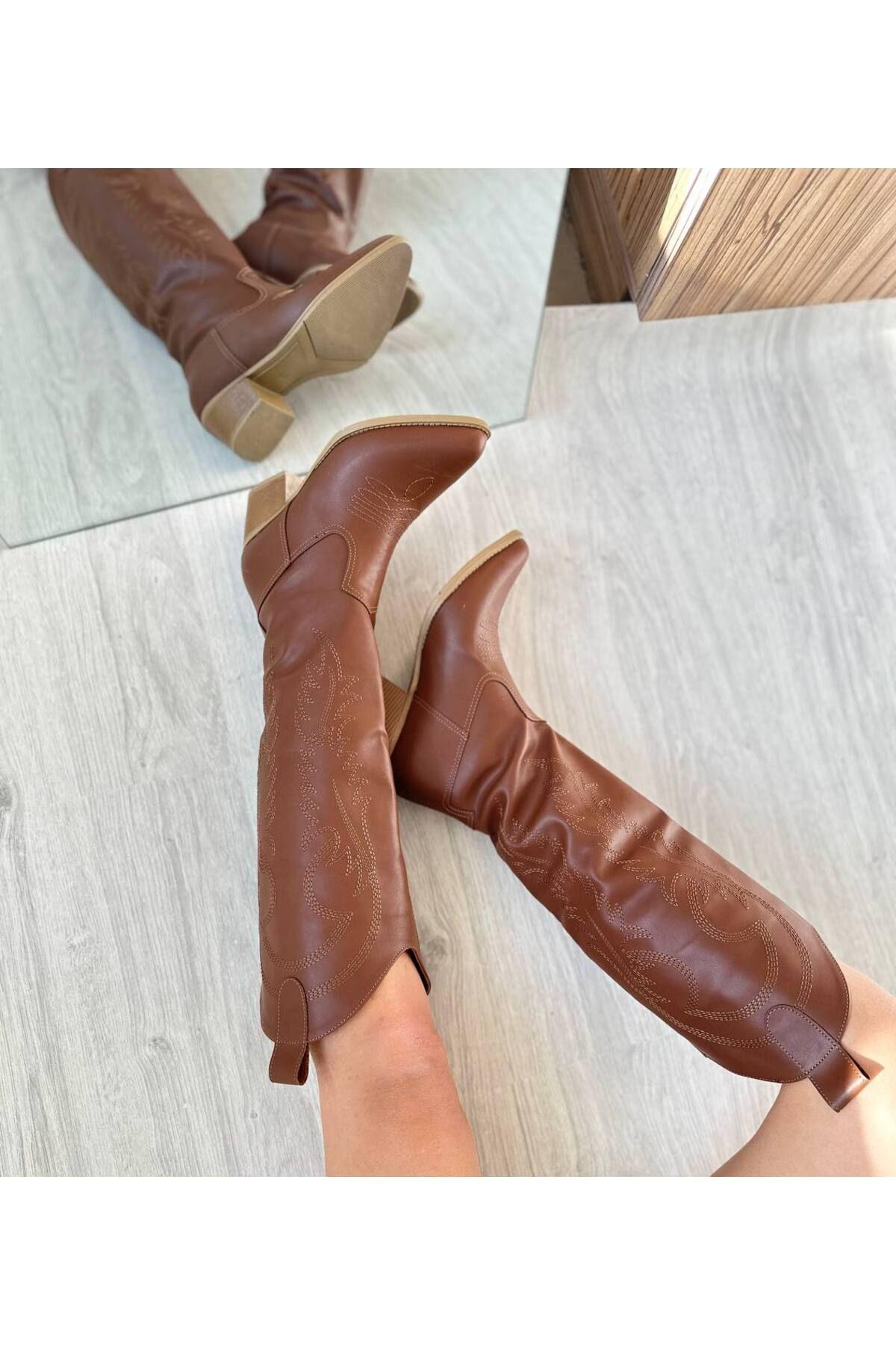 Женские современные стильные модные ботинки, сапоги из искусственной кожи, коричневые кожаные длинные сапоги в западном стиле с вышивкой 36
Женские современные стильные модные ботинки, сапоги из искусственной кожи, коричневые кожаные длинные сапоги в западном стиле с вышивкой 36