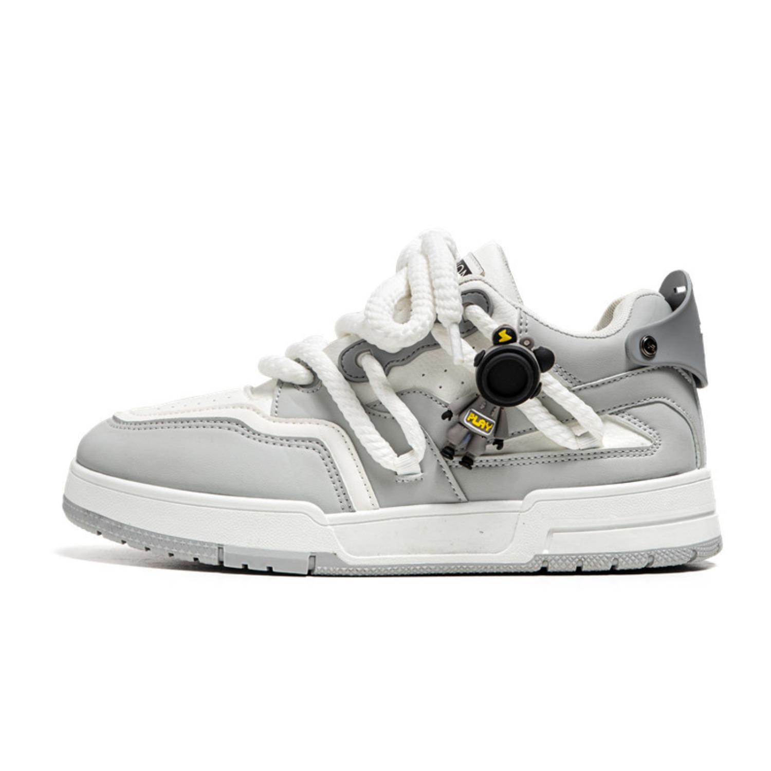 2025 new summer and autumn men s shoes Korean fashionable skate shoes men casual skate shoes students shoes astronaut fashionable shoes 39
2025 new summer and autumn men s shoes Korean fashionable skate shoes men casual skate shoes students shoes astronaut fashionable shoes 39