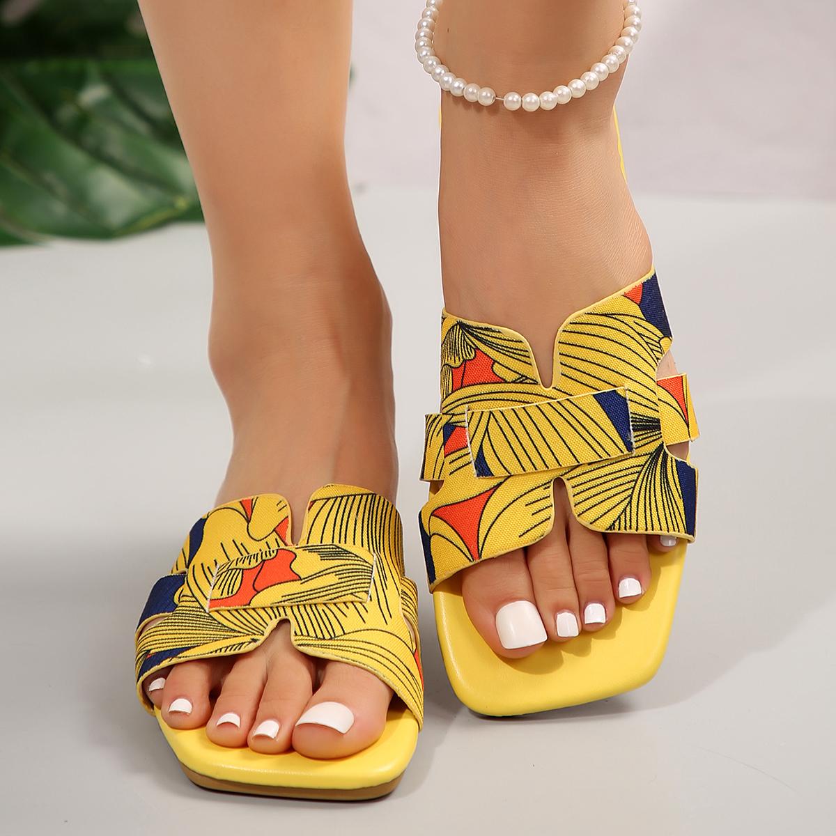 мода 2024 Тапочки Летние женские дышащие полые уличные пляжные шлепанцы повседневная женская обувь 42 жёлтый
мода 2024 Тапочки Летние женские дышащие полые уличные пляжные шлепанцы повседневная женская обувь 42 жёлтый