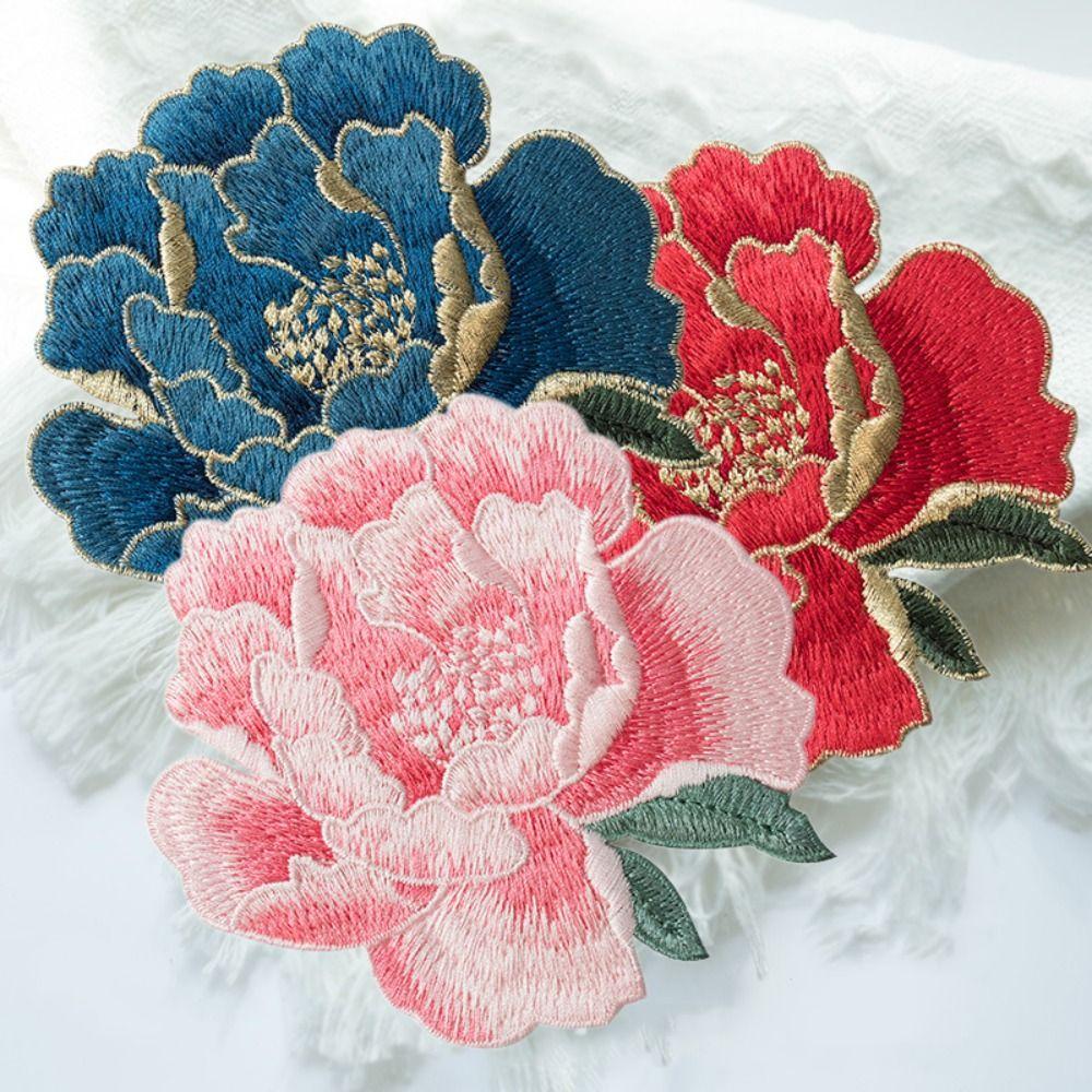 Elegant Clothing Applique Sew on Clothes Patches Peony Flower Embroidered Patches for Cheongsam рожевий
Elegant Clothing Applique Sew on Clothes Patches Peony Flower Embroidered Patches for Cheongsam рожевий