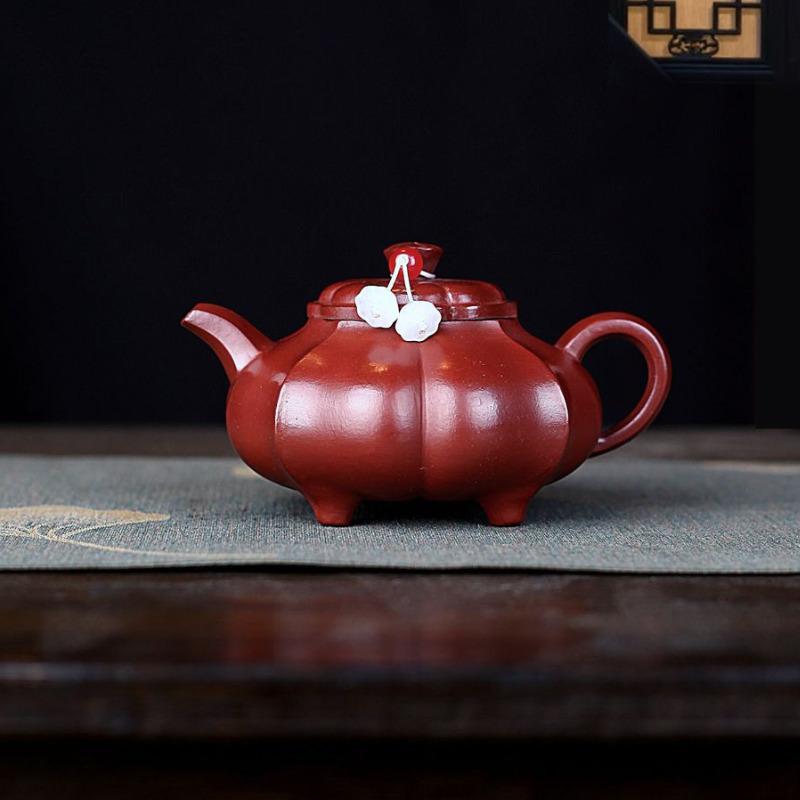 150ml Traditional Yixing Purple Clay Teapots Handmade Rib Pot Raw Ore Dahongpao Mud Kettle With Infuser Zisha Tea Set Supplies
150ml Traditional Yixing Purple Clay Teapots Handmade Rib Pot Raw Ore Dahongpao Mud Kettle With Infuser Zisha Tea Set Supplies