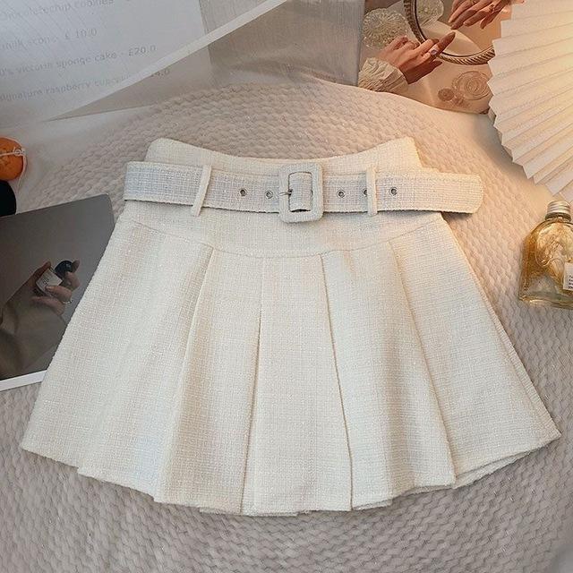 2026 Spring Half Skirt Women s A-line Short Skirt White Half Skirt Wrapped Hip Skirt XL
2026 Spring Half Skirt Women s A-line Short Skirt White Half Skirt Wrapped Hip Skirt XL