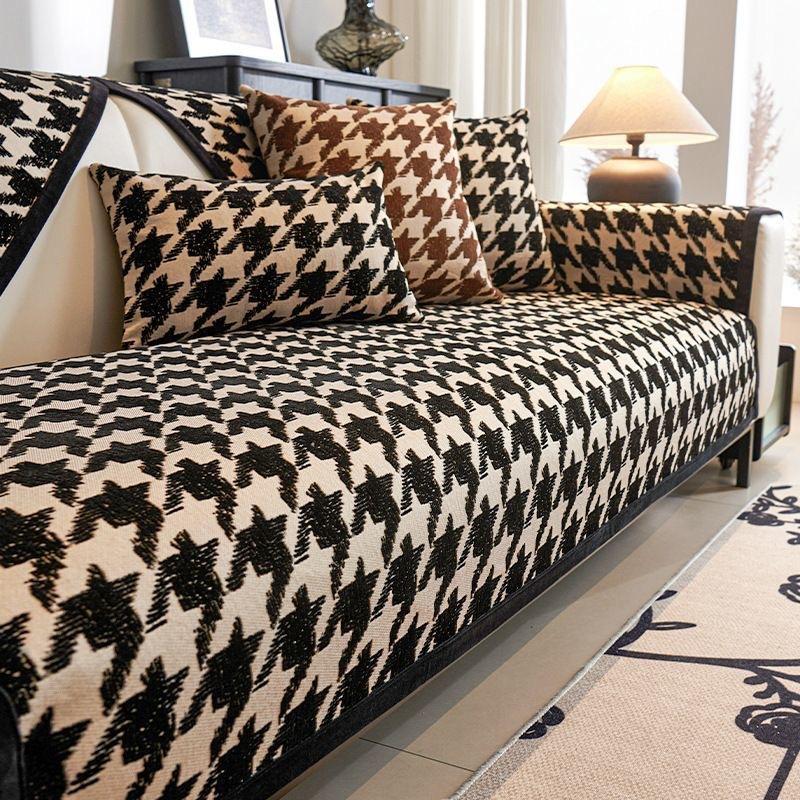 Чехол для диванной подушки с рисунком «гусиная лапка» из шенилла, нескользящий чехол для дивана, защитная пленка для мебели 70*70cm
Чехол для диванной подушки с рисунком «гусиная лапка» из шенилла, нескользящий чехол для дивана, защитная пленка для мебели 70*70cm