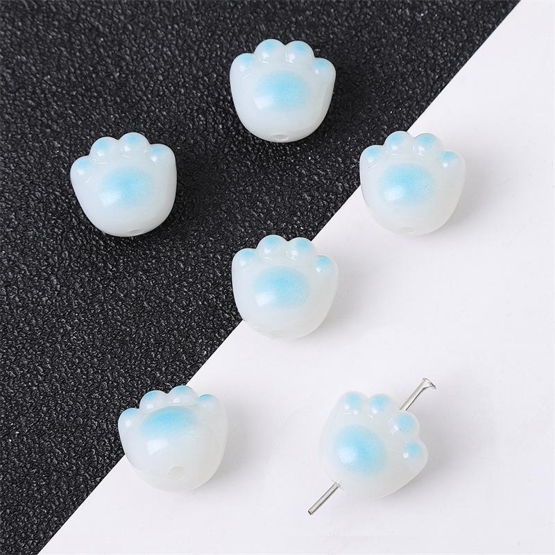 10mm Charcoal-Baked White Jade Bodhi Beads for DIY Cat & Bear Paw Resin Bracelets/Necklaces
10mm Charcoal-Baked White Jade Bodhi Beads for DIY Cat & Bear Paw Resin Bracelets/Necklaces