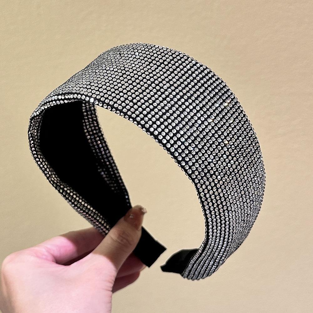 Широкий головной убор Блестящая стразовая повязка на голову Новые заколки для волос Девочки белый
Широкий головной убор Блестящая стразовая повязка на голову Новые заколки для волос Девочки белый