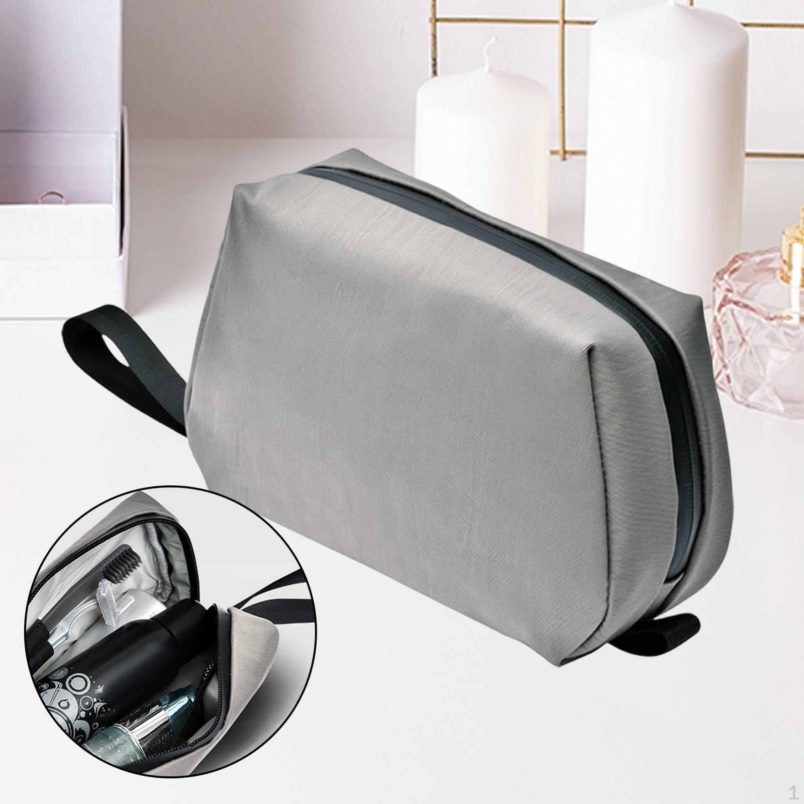 Essential Portable Makeup Bag, Practical, Multifunctional Storage Organizer, Toiletry Organizer
Essential Portable Makeup Bag, Practical, Multifunctional Storage Organizer, Toiletry Organizer