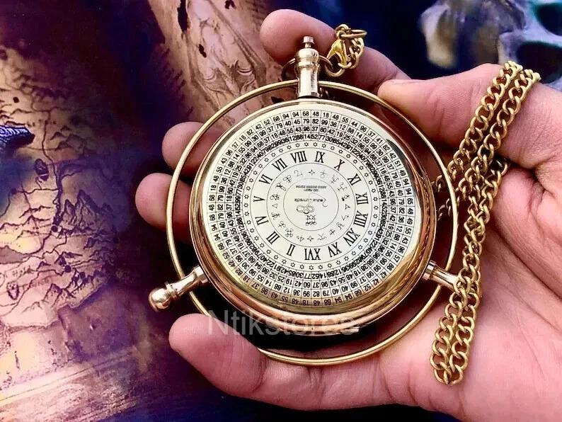 Compass Alethiometer: Original Symbol Reader, a Measure of Truth,Northern Ligh золотий
Compass Alethiometer: Original Symbol Reader, a Measure of Truth,Northern Ligh золотий