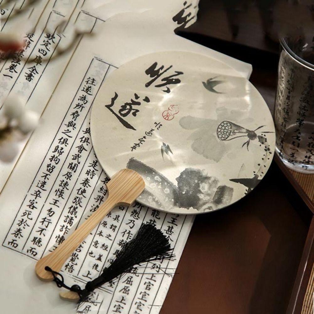 Веер из бумаги «Сюань» с деревянной ручкой, веер из бумаги в китайском стиле с рисунком тушью, круглый веер для каллиграфии, лето 
Веер из бумаги «Сюань» с деревянной ручкой, веер из бумаги в китайском стиле с рисунком тушью, круглый веер для каллиграфии, лето