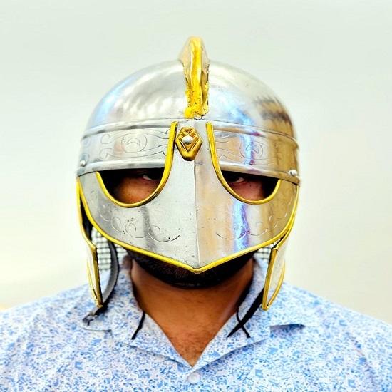 Viking Chainmail Helmet Medieval Knight Cosplay Armor Helmet Norse Brass Halloween Costume Gift
Viking Chainmail Helmet Medieval Knight Cosplay Armor Helmet Norse Brass Halloween Costume Gift