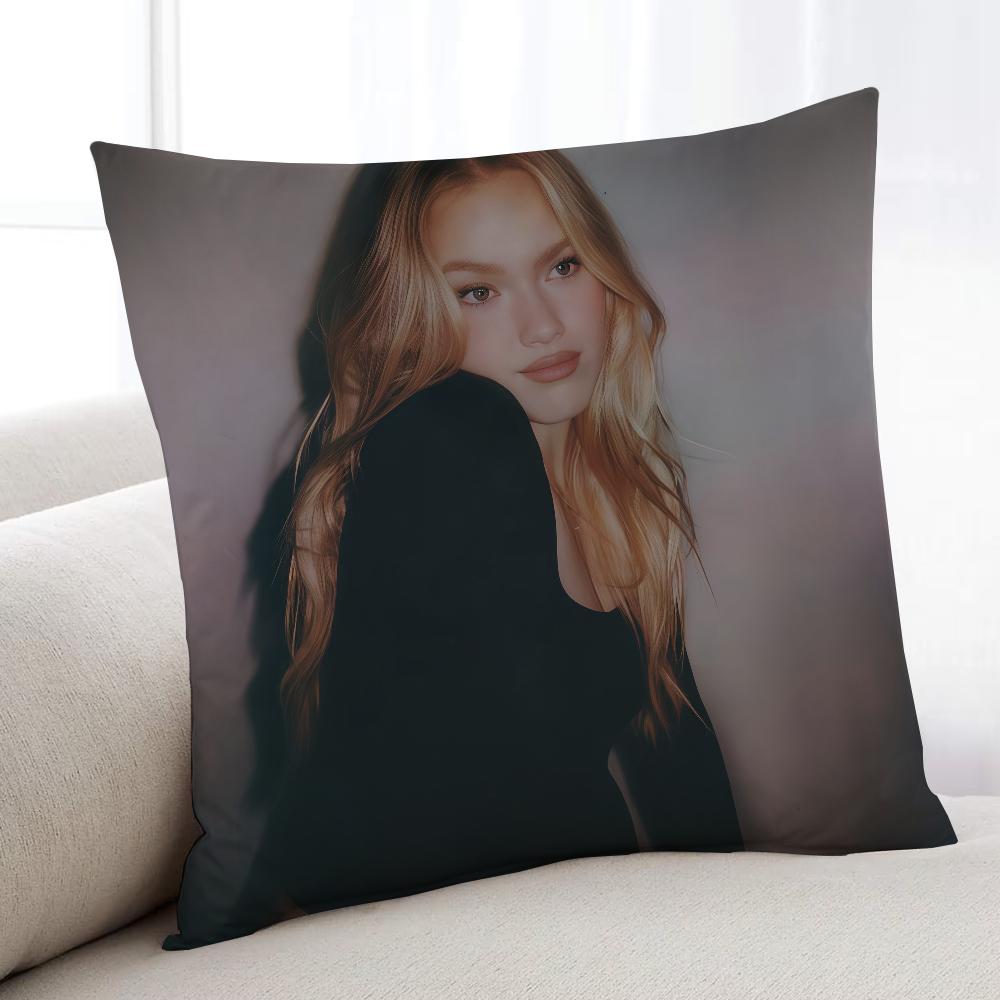 Singer FFreya Skye cushion cover Home Bedding Sofa living Room pillowcase Simple Soft Skin Cushion Cover Party Gift 30x30cm
Singer FFreya Skye cushion cover Home Bedding Sofa living Room pillowcase Simple Soft Skin Cushion Cover Party Gift 30x30cm