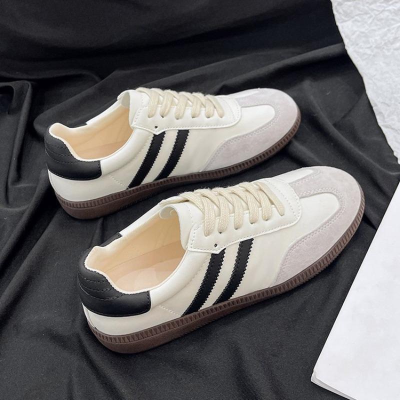 Put on these shoes, you are the prettiest boy on this street! 37 Women s Rubber 3536393 40
Put on these shoes, you are the prettiest boy on this street! 37 Women s Rubber 3536393 40