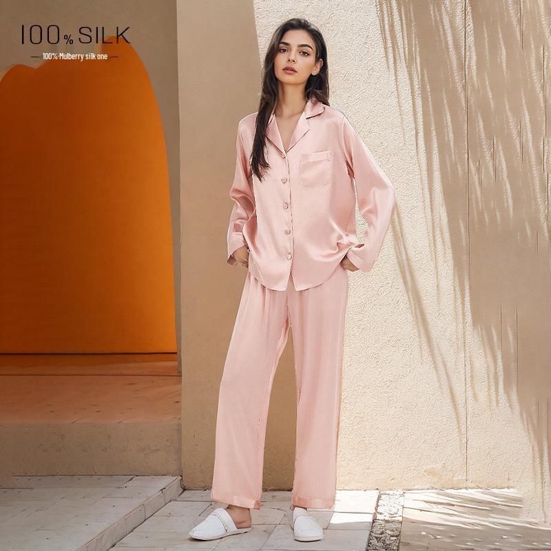 Women s Plus Size Silk Pajama Set - Custom Buttoned Design for Spring/Summer Wear, 100% Mulberry Silk Extra Large (125-145 jin)
Women s Plus Size Silk Pajama Set - Custom Buttoned Design for Spring/Summer Wear, 100% Mulberry Silk Extra Large (125-145 jin)