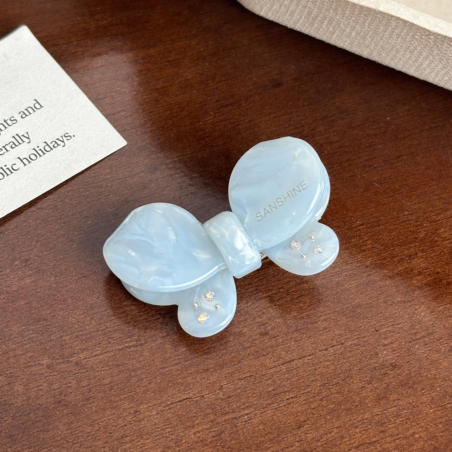 Trendy Butterfly Rhinestoneencrusted Duckbill Hair Clip In Dreamy Blue And Purple Color Women For Light Blue
Trendy Butterfly Rhinestoneencrusted Duckbill Hair Clip In Dreamy Blue And Purple Color Women For Light Blue