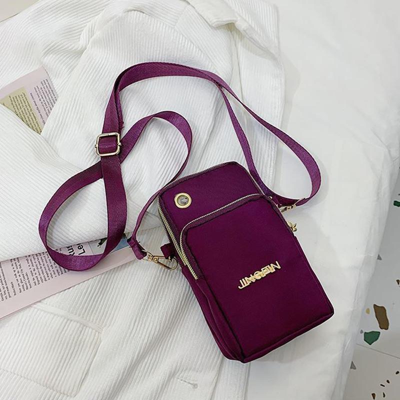 Повседневные оксфордские сумки на плечо для женщин, водонепроницаемый кошелек для телефона, нейлоновая мини-сумка через плечо 17*12*5cm темно-синий
Повседневные оксфордские сумки на плечо для женщин, водонепроницаемый кошелек для телефона, нейлоновая мини-сумка через плечо 17*12*5cm темно-синий